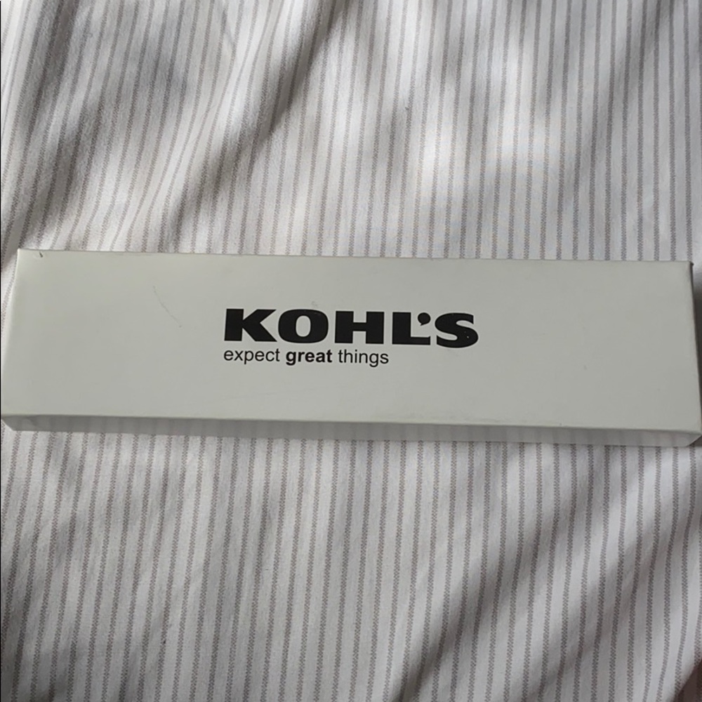 Kohl’s gold necklace.
